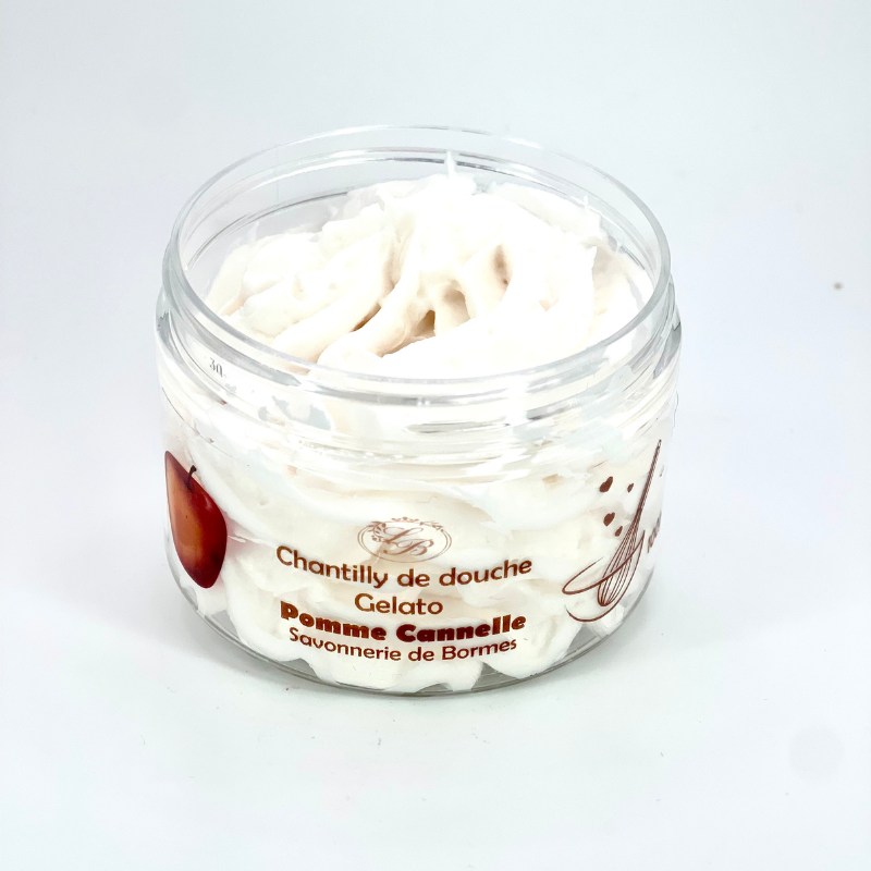 Savon fouetté Pomme Cannelle