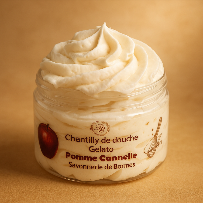 Savon fouetté Pomme Cannelle